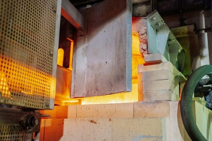 przeznaczone do pracy z szamotem